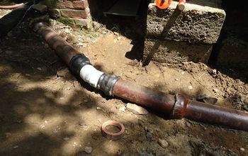Video :: Repairing a Clay Drain Pipe