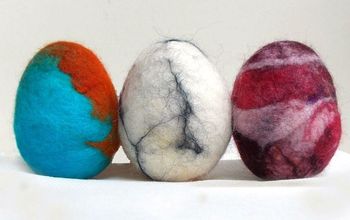 How to Make Wet Felted Easter Eggs With Wool