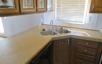 How to Repair a Mobile Home Counter Top